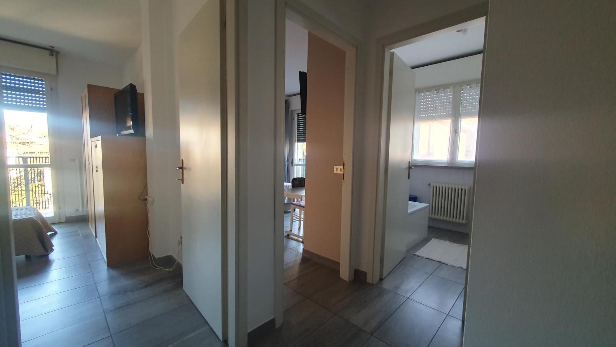 Casa Vacanze Matilde Gavirate Kültér fotó